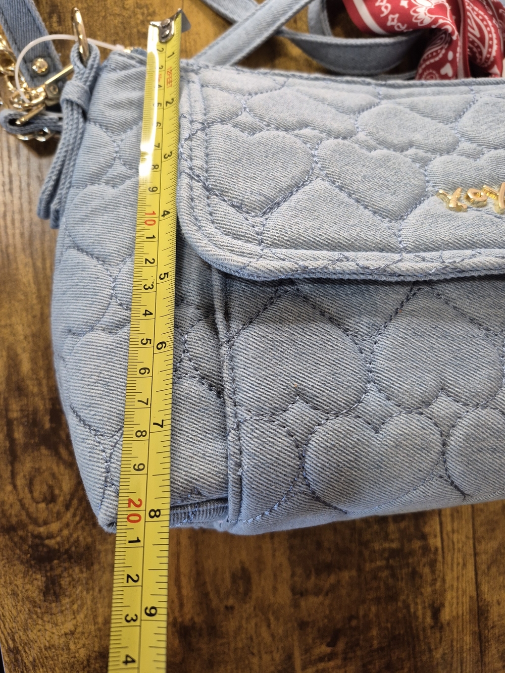 Betsey Johnson Denim Quilted Heart Crossbody Bag XOX With Bandana - Picture 16 of 16
